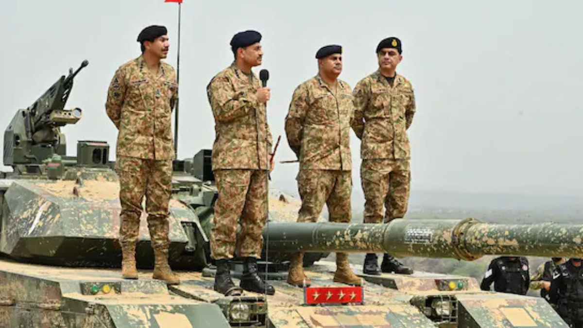 पाकिस्तानी मिलिट्री ऑफिसर