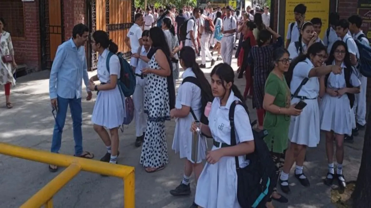 दिल्ली पुलिस अपडेट