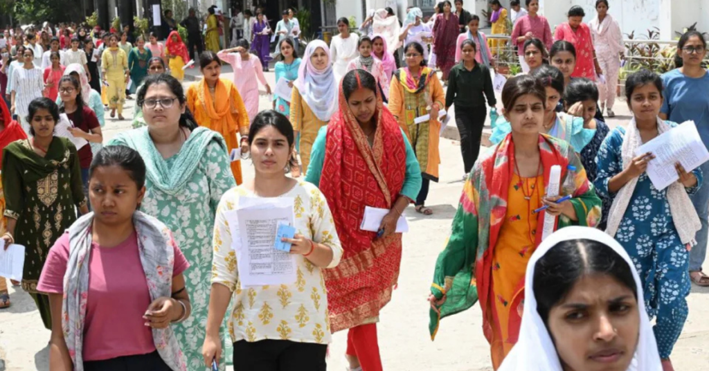 UPTET 2026: फीस अपडेट और परीक्षा तिथि की नई जानकारी