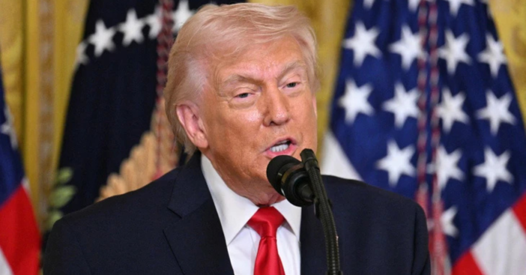 ट्रम्प न्यूज़: होर्मुज़ जलडमरूमध्य खोलने के लिए ट्रम्प का देशों का गठबंधन