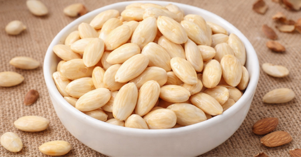 उबले बादाम कैसे खाएं सही तरीका और फायदे