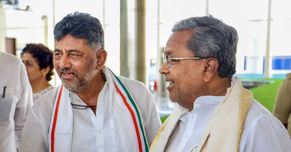 कर्नाटक राजनीति में BJP और कांग्रेस के बीच बढ़ी सियासी हलचल