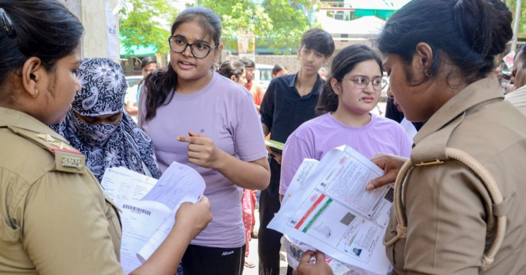 NEET पेपर लीक
