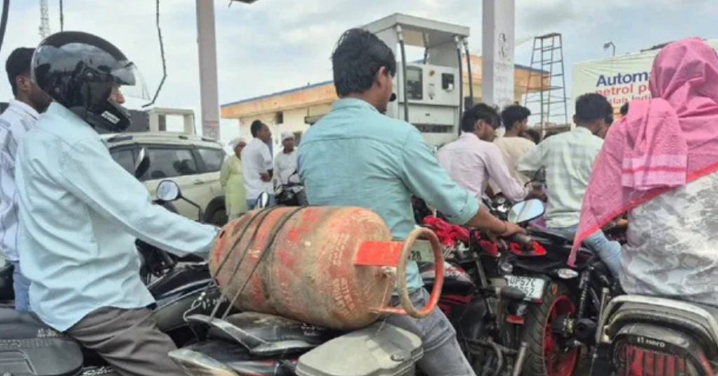 21 जुलाई पेट्रोल-डीजल रेट, LPG और CNG के नए दाम